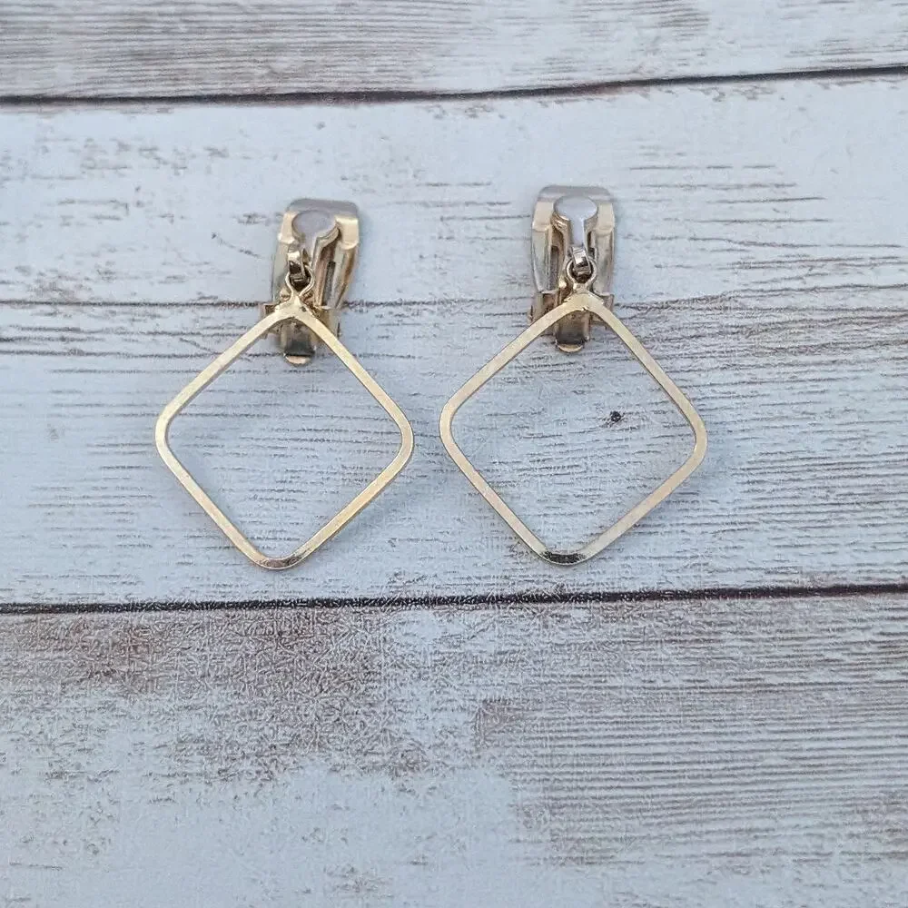 Vintage Clip On Earrings Rounded Square Gold Tone Dangle